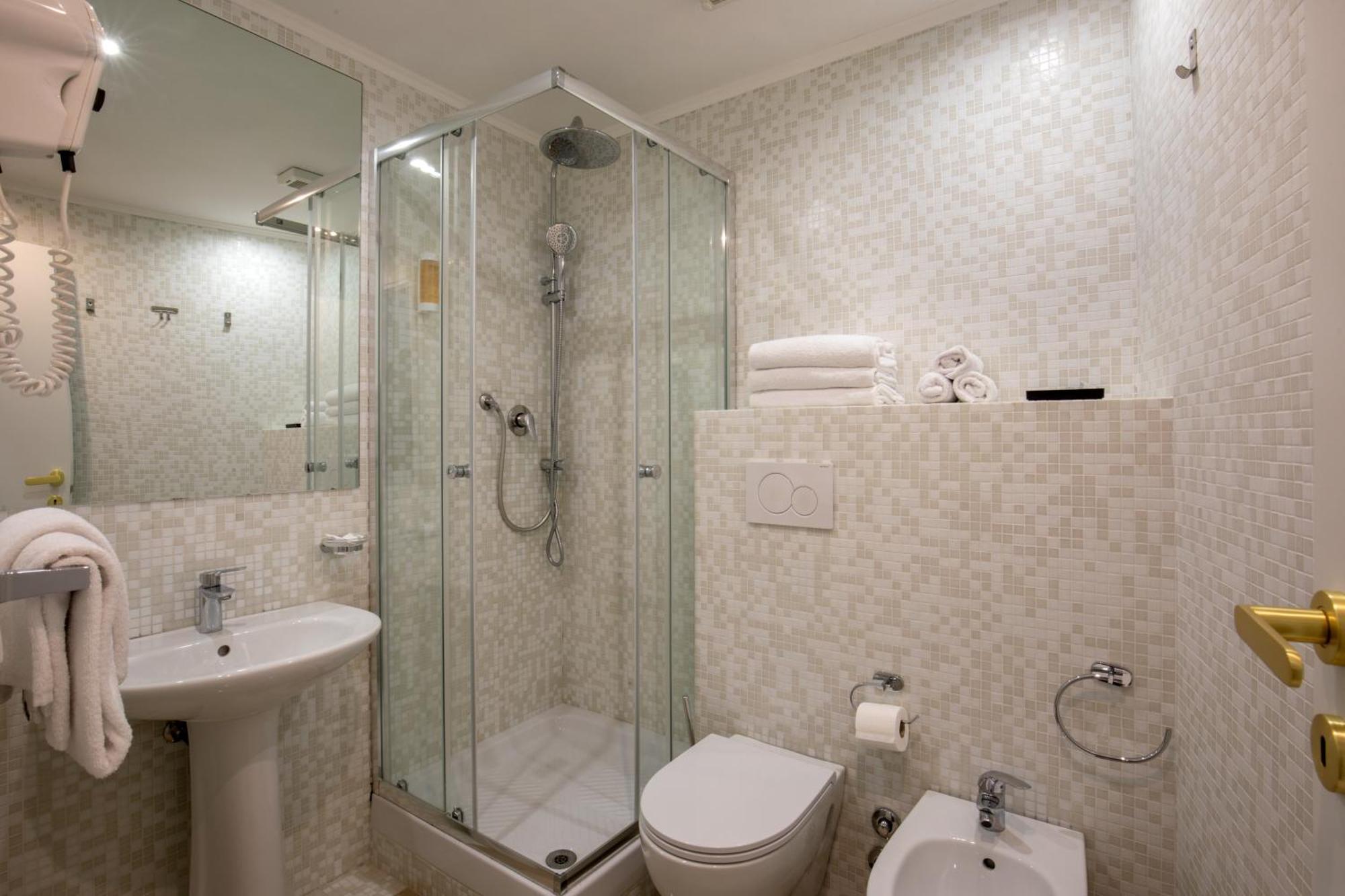 Amalia Suites By Remember روما المظهر الخارجي الصورة