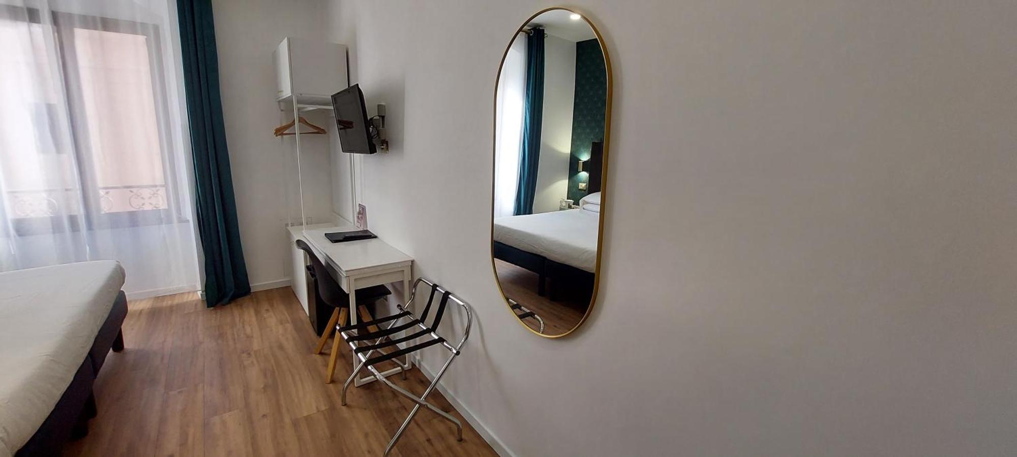 Amalia Suites By Remember روما الغرفة الصورة